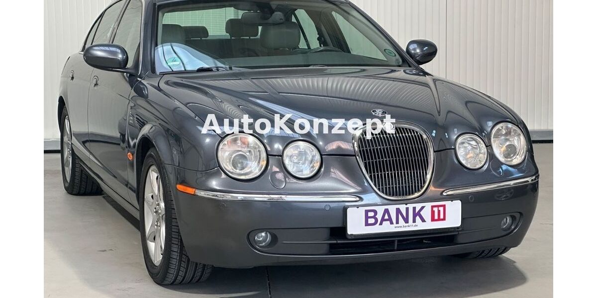 Jaguar S-Type 189.000 km 4.490 € Grevenbroich 41515