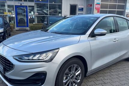 Ford Focus 26.291 km 17.767 € Wipperfürth 51688