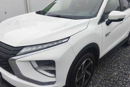 Mitsubishi Eclipse Cross 131.000 km 15.800 € Solingen 42651