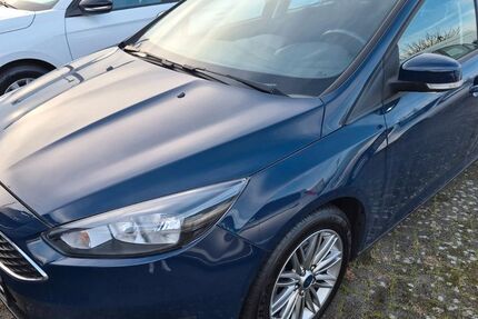 Ford Focus 83.000 km 7.900 &euro; Wesseling 50389