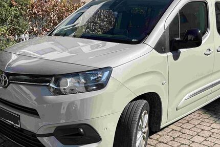 Toyota Proace City (Verso) 66.235 km 19.400 &euro; Hürth 50354