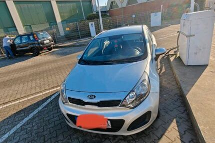 Kia Rio 108.500 km 6.000 &euro; Kürten 51515