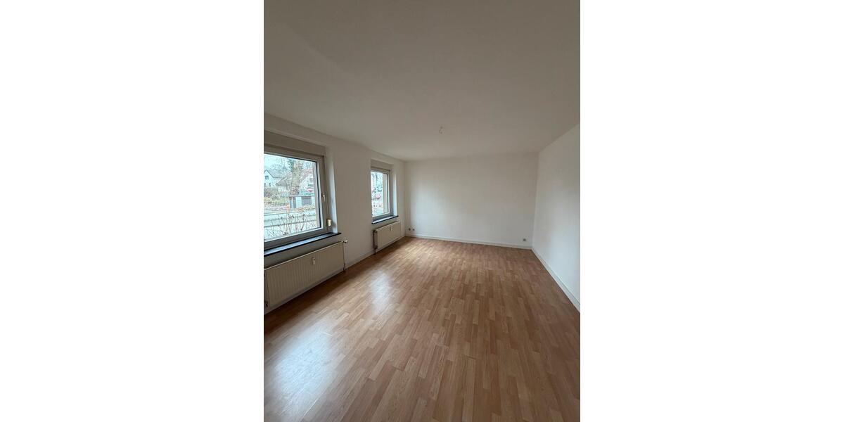 Erdgeschoßwohnung Solingen Wald - 2 Zimmer, 58 m&sup2;, 580&euro; | Angebot:25545161