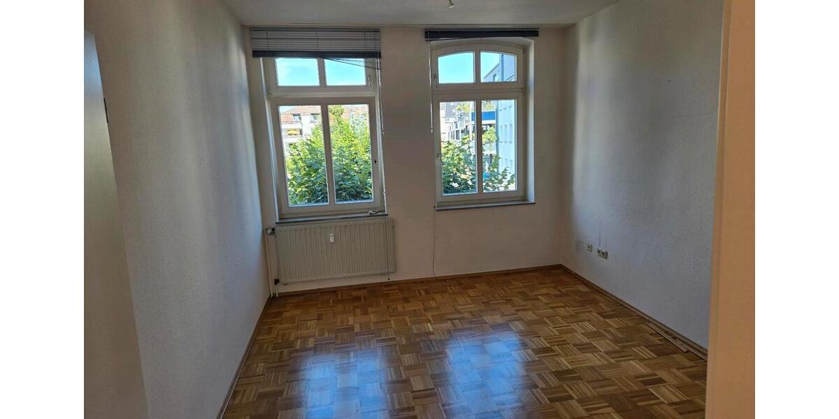 Helle Wohnung mit Terrasse in ruhiger Lage in Dellbrück 3 zimmer