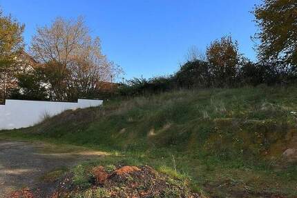 Baugrundstück in Feld- und Waldrandlage mit positiver Bauvoranfrage für ein Einfamilienhaus zimmer