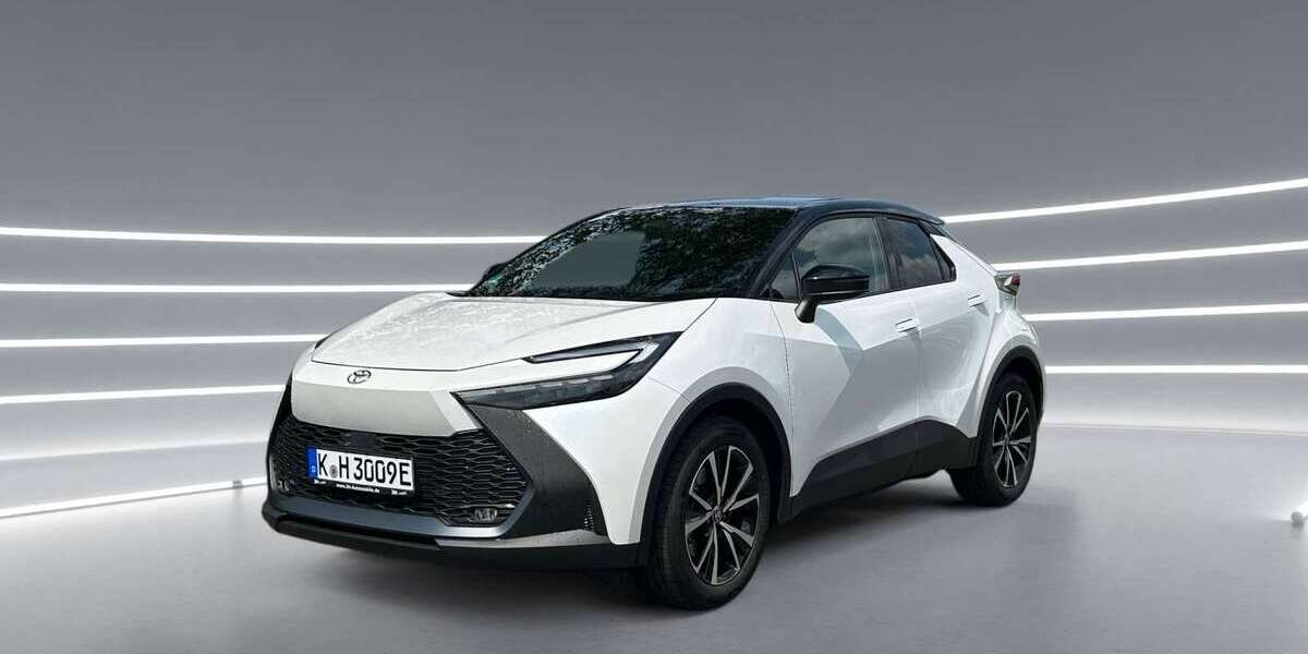 Toyota C-HR 15.000 km 41.990 &euro; Köln 51149