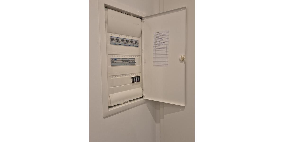 Etagenwohnung Düsseldorf Oberbilk - 1 Zimmer, 30 m&sup2;, 650&euro; | Angebot:25613550