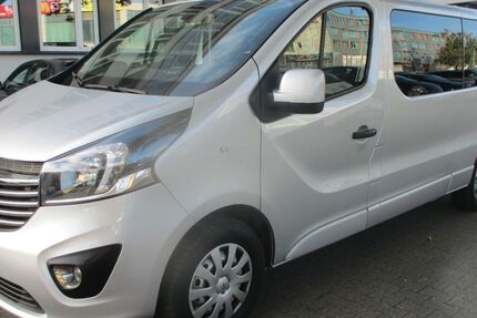 Opel Vivaro 85.559 km 19.970 &euro; Köln 51105
