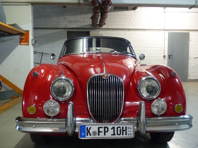 Jaguar XK 14.800 km 88.000 € Köln-Pesch 50767