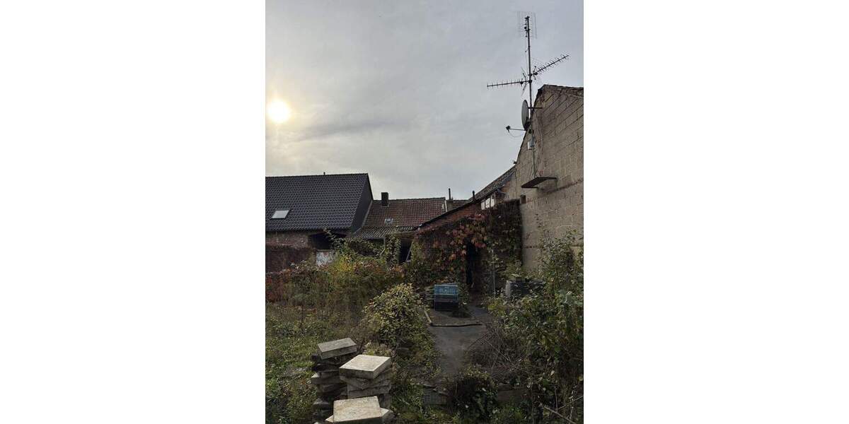 Reihenmittelhaus Bergheim Paffendorf - 4 Zimmer, 80 m&sup2;, 95.000&euro; | Angebot:25602393