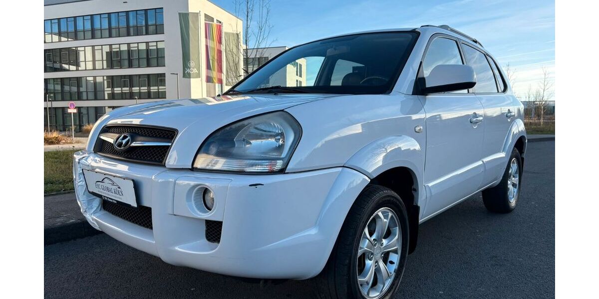 Hyundai TUCSON 198.000 km 2.990 &euro; Köln (Ostheim) 51107