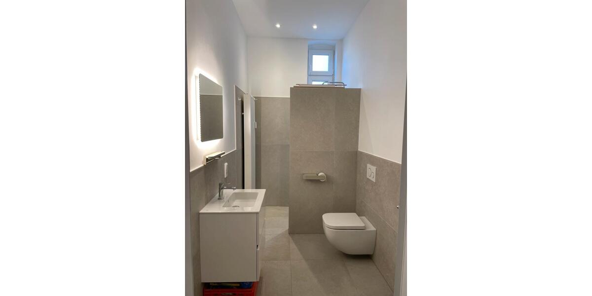 Etagenwohnung Köln Nippes - 1 Zimmer, 57 m&sup2;, 1.362&euro; | Angebot:25422411