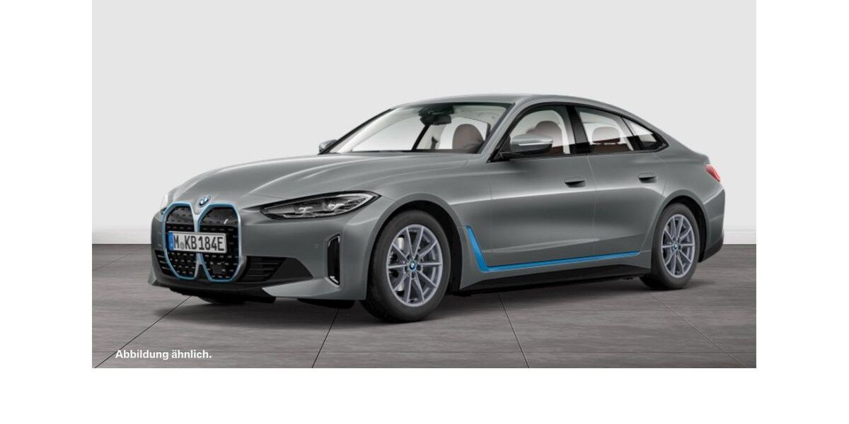 BMW i4 43.729 km 37.980 &euro; Düsseldorf 40595