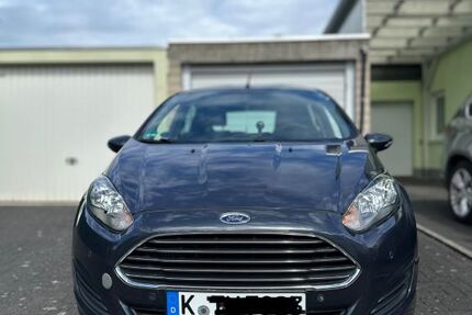 Ford Fiesta 73.000 km 4.700 &euro; Troisdorf 53840