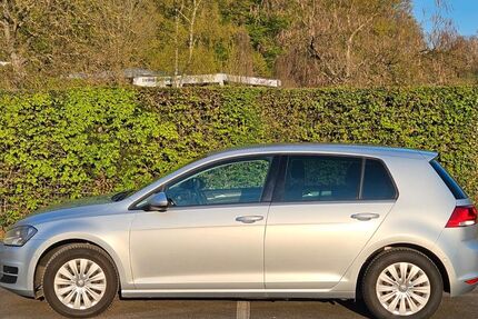 VW Golf 135.000 km 7.500 &euro; Rösrath 51503