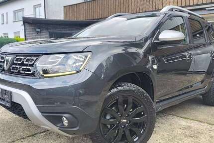 Dacia Duster 37.900 km 16.950 € Solingen 42657