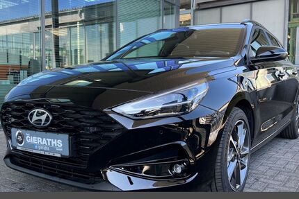 Hyundai i30 4.379 km 23.900 &euro; Bergisch Gladbach 51429