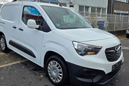 Opel Combo 126.990 km 8.595 &euro; HILDEN 40724