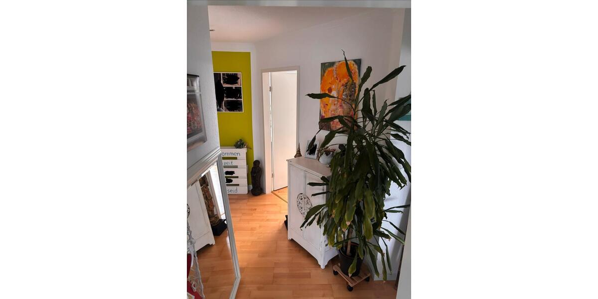 Dachgeschoßwohnung Hilden - 3 Zimmer, 77 m&sup2;, 242.000&euro; | Angebot:26955708