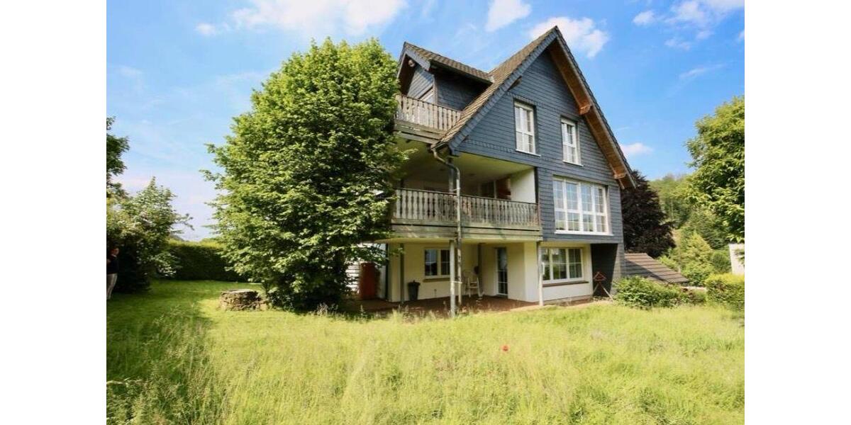 Mehrfamilienhaus, Wohnhaus Kürten - 9 Zimmer, 246 m&sup2;, 550.000&euro; | Angebot:25477902