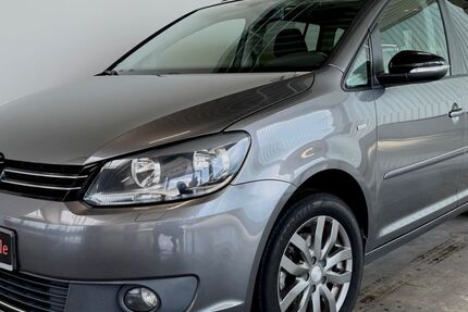 VW Touran 240.000 km 7.399 € Hilden 40721