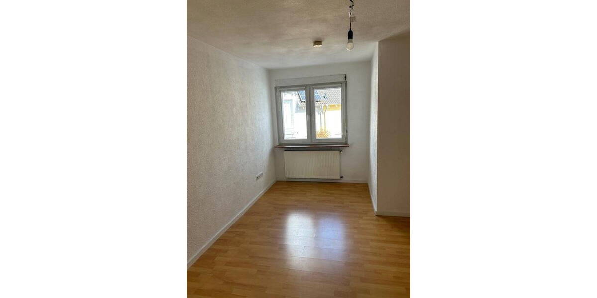 Etagenwohnung Leverkusen Bergisch-Neukirchen Bergisch Neukirchen - 2 Zimmer, 50 m&sup2;, 610&euro; | Angebot:26414865
