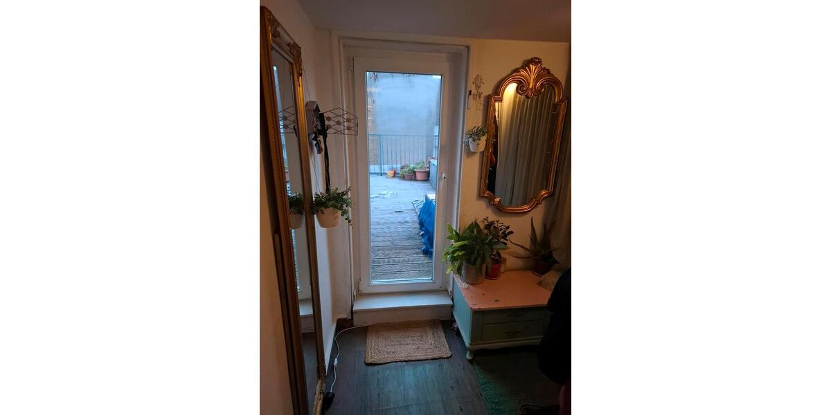 Maisonettenwohnung Köln Ehrenfeld - 3.5 Zimmer, 64 m&sup2;, 1.850&euro; | Angebot:25443954