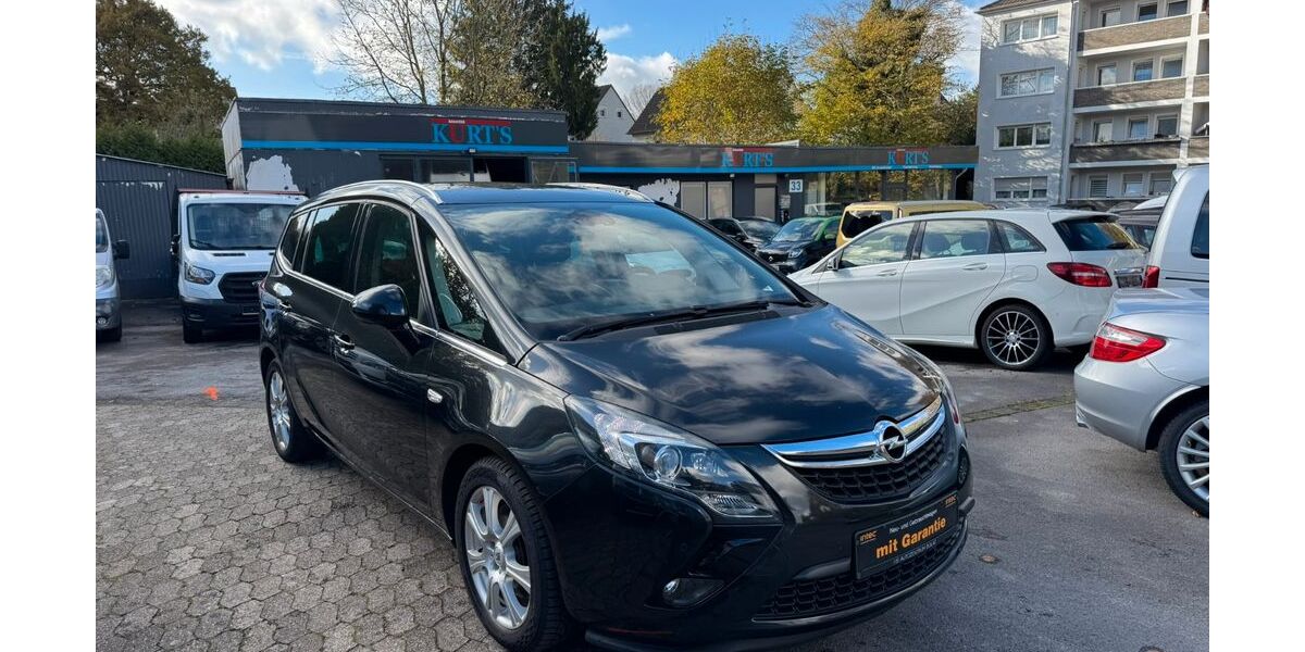 Opel Zafira Tourer 179.000 km 8.699 € Solingen 42655