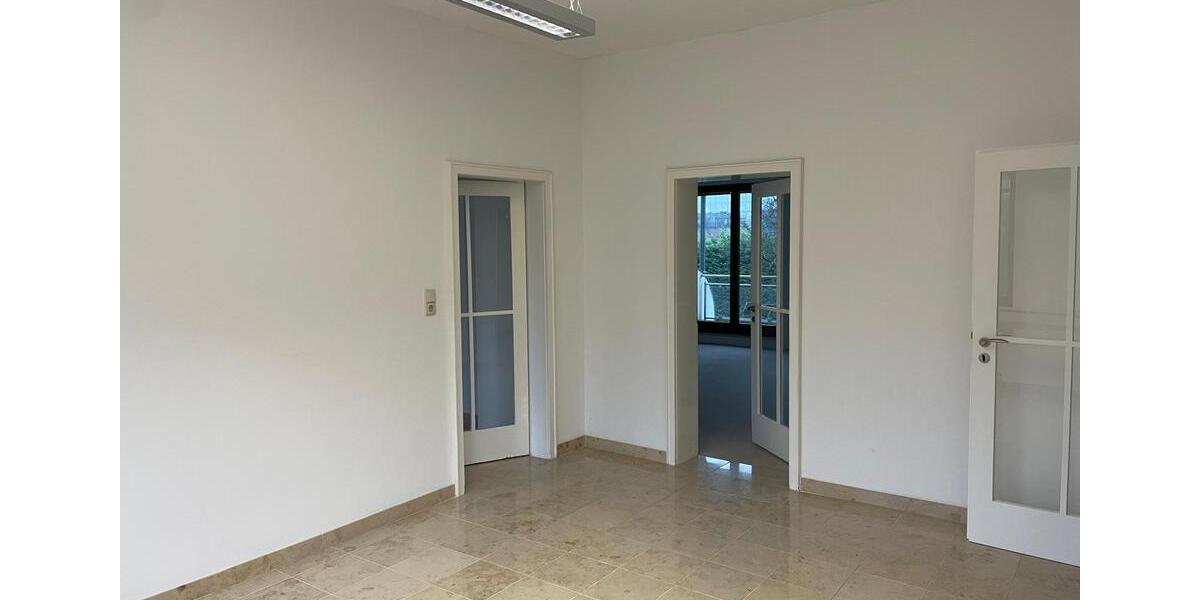Gewerbeobjekt Köln Rodenkirchen - 15&euro; | Angebot:26202352