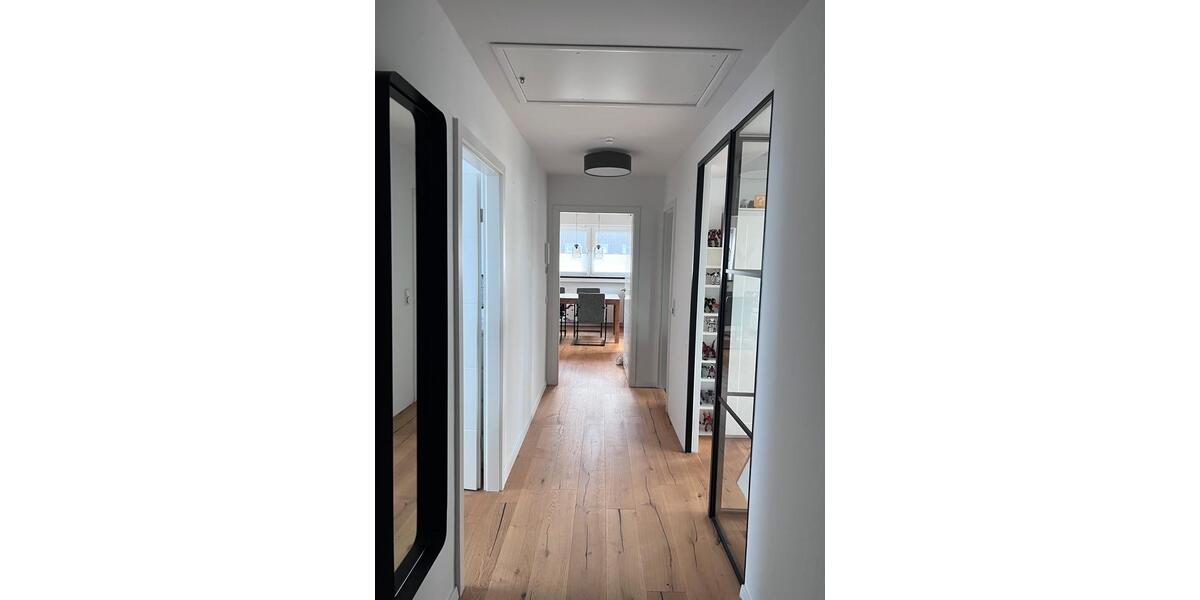 DG Wohnung | Uedesheim | 72qm | Möbliert | Klima | Balkon zimmer