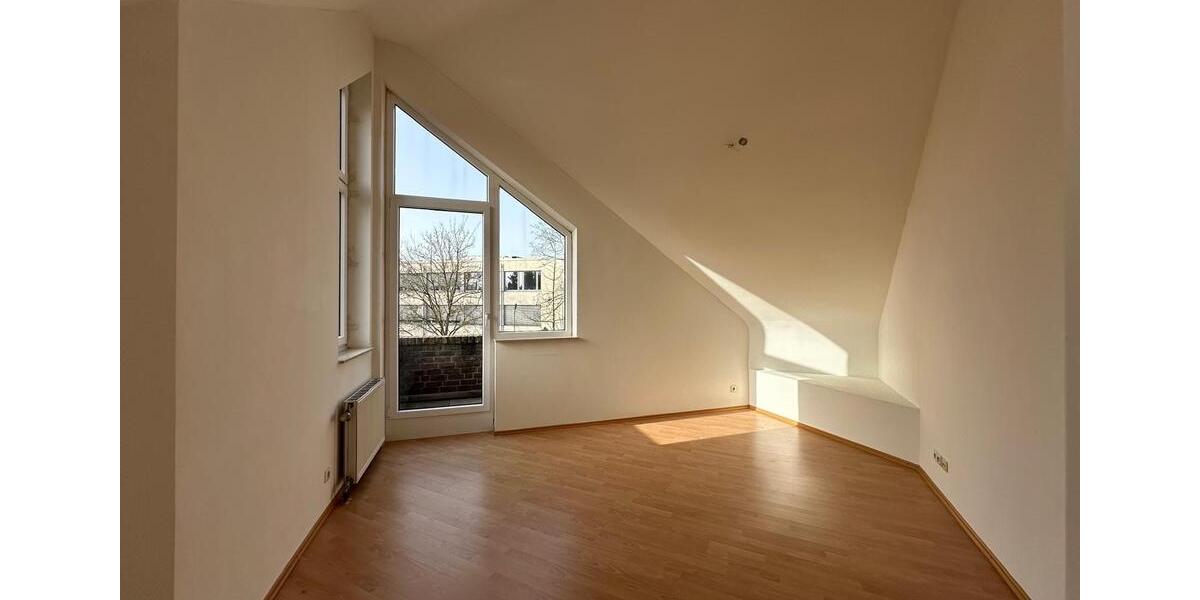 Dachgeschoßwohnung Neuss Gnadental - 2 Zimmer, 54 m&sup2;, 650&euro; | Angebot:25404219