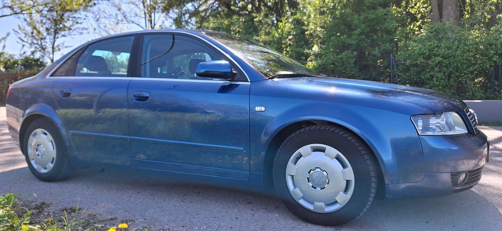 Audi A4 116.000 km 2.900 &euro; Mettmann 40822