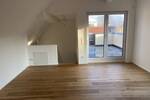 Maisonette im Neubau (Erstbezug 2023) mit zwei Balkonen in Alt-Junkersdorf