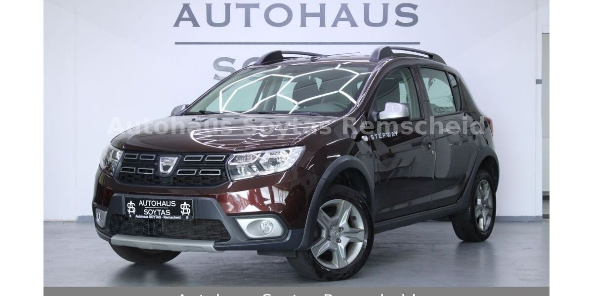 Dacia Sandero 107.000 km 8.499 &euro; Remscheid 42853