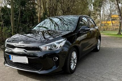 Kia Rio 114.000 km 8.800 &euro; Langenfeld 40764