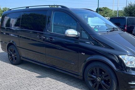 Mercedes Viano