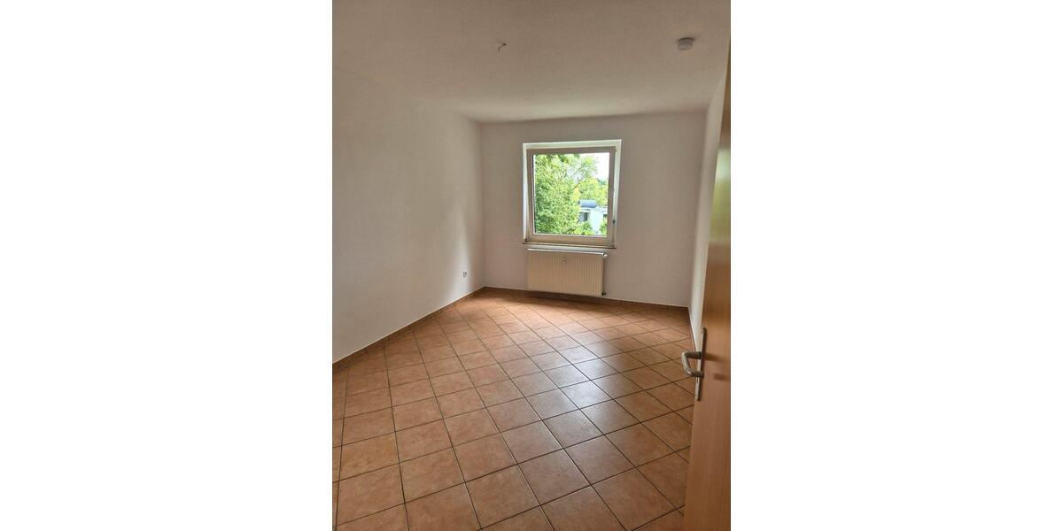 Erdgeschoßwohnung Solingen Höhscheid - 2 Zimmer, 55 m&sup2;, 145.000&euro; | Angebot:27004141