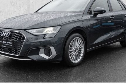 Audi A3 49.923 km 24.970 &euro; Düsseldorf 40474