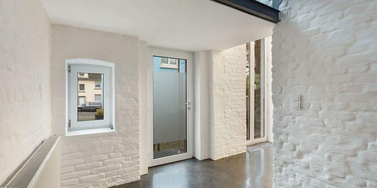 Mehrfamilienhaus, Wohnhaus Solingen Höhscheid - 1 Zimmer, 295 m&sup2;, 660.000&euro; | Angebot:25109343