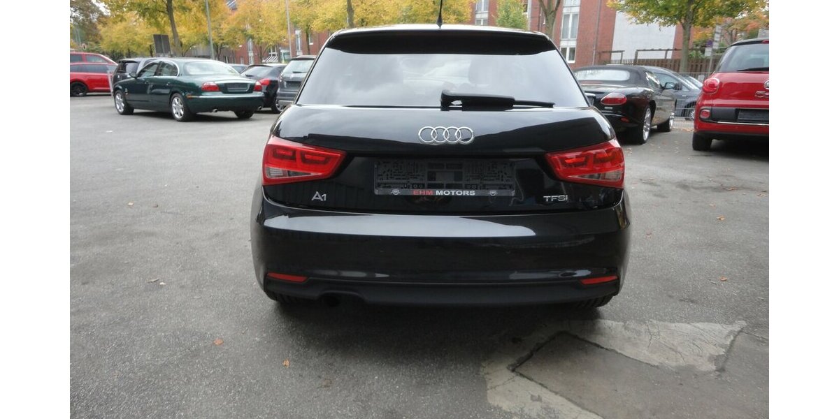 Audi A1 ambition 1,2 TFSI Klimaautom.SHZ PDC Alu17 105.000 km 7.390 &euro; Neuss 41462