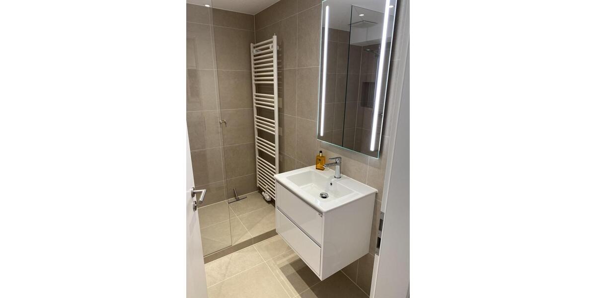 Etagenwohnung Köln Rodenkirchen - 3 Zimmer, 80 m&sup2;, 1.950&euro; | Angebot:26148787