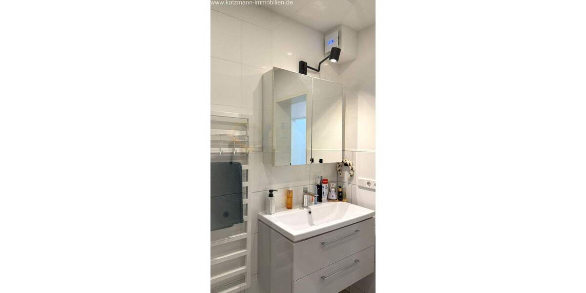 Etagenwohnung Bergheim Zieverich - 4 Zimmer, 101 m&sup2;, 173.000&euro; | Angebot:25611384