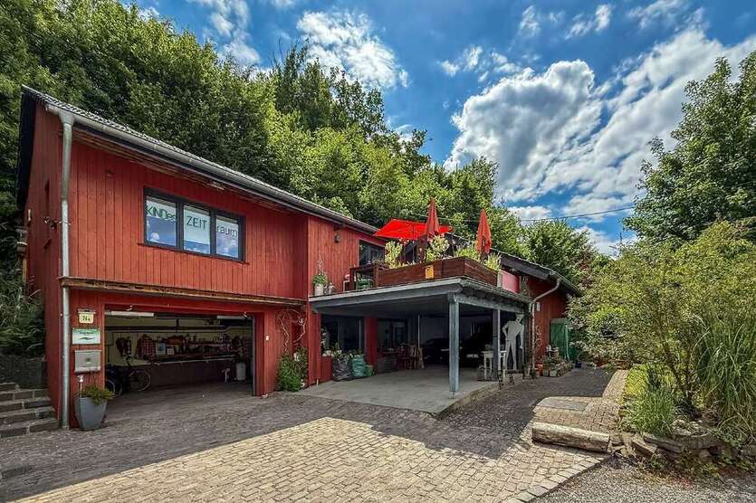Halle in Rösrath 445.000 € 97.67 m²