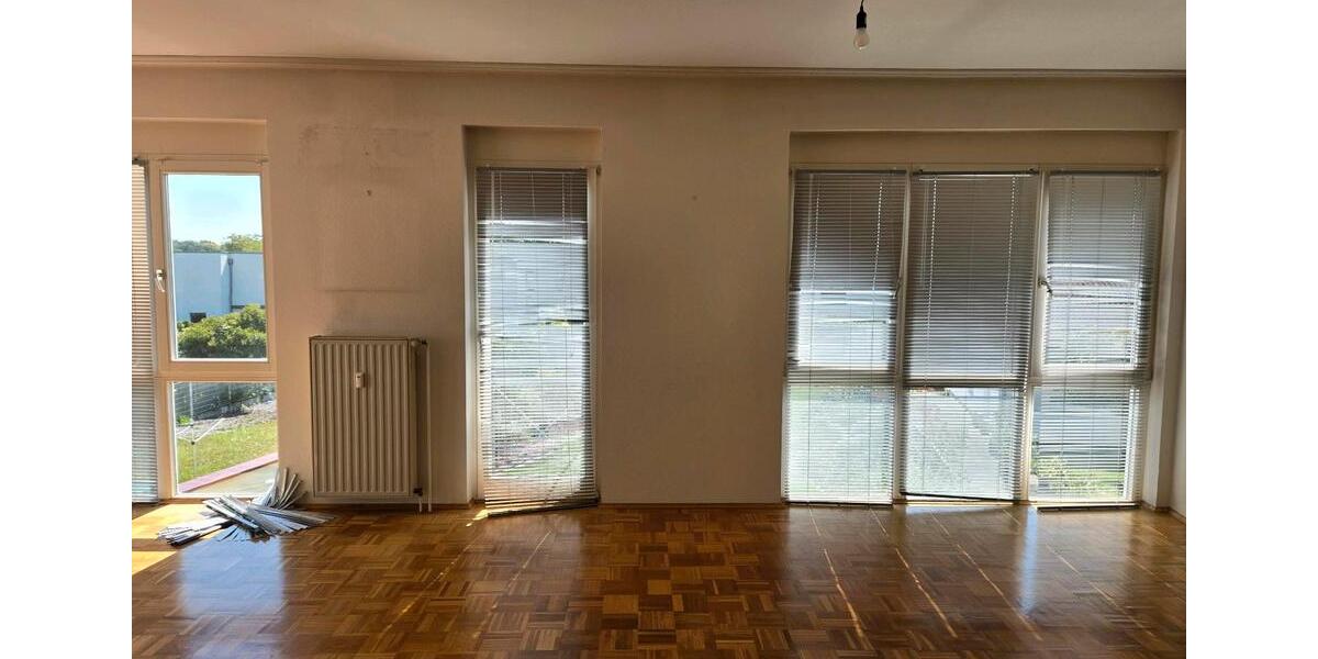 Helle Wohnung mit Terrasse in ruhiger Lage in Dellbrück 3 zimmer