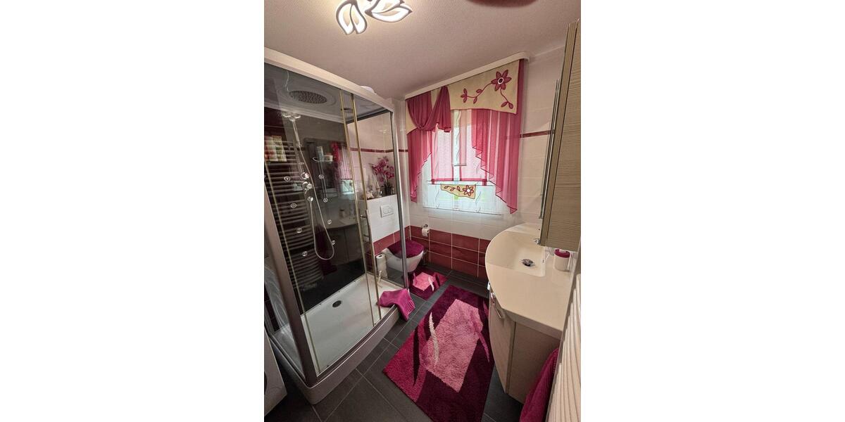 Erdgeschoßwohnung Wermelskirchen - 3 Zimmer, 78 m&sup2;, 240.000&euro; | Angebot:27133085