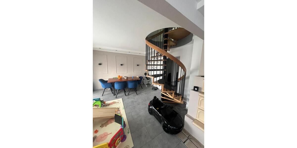 Provisionsfreie Traumhafte Maisonetten Wohnung 5 zimmer