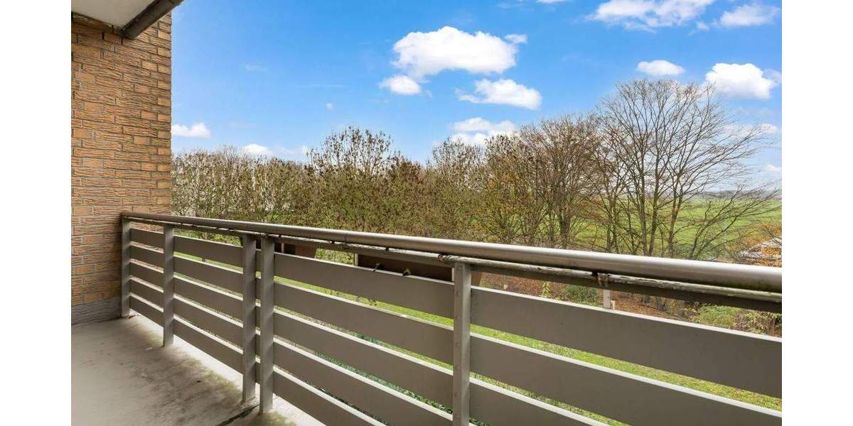 Etagenwohnung Bergheim Ahe - 4 Zimmer, 90 m&sup2;, 110.000&euro; | Angebot:23961489