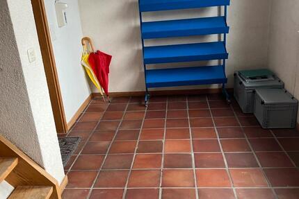 Dachgeschoss komplett zu mieten 100QM zimmer