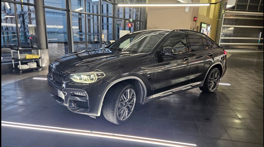 BMW X4 136.100 km 33.599 &euro; Wesseling 50389