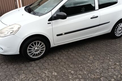 Renault Clio 150.000 km 1.500 &euro; Hürth 50354